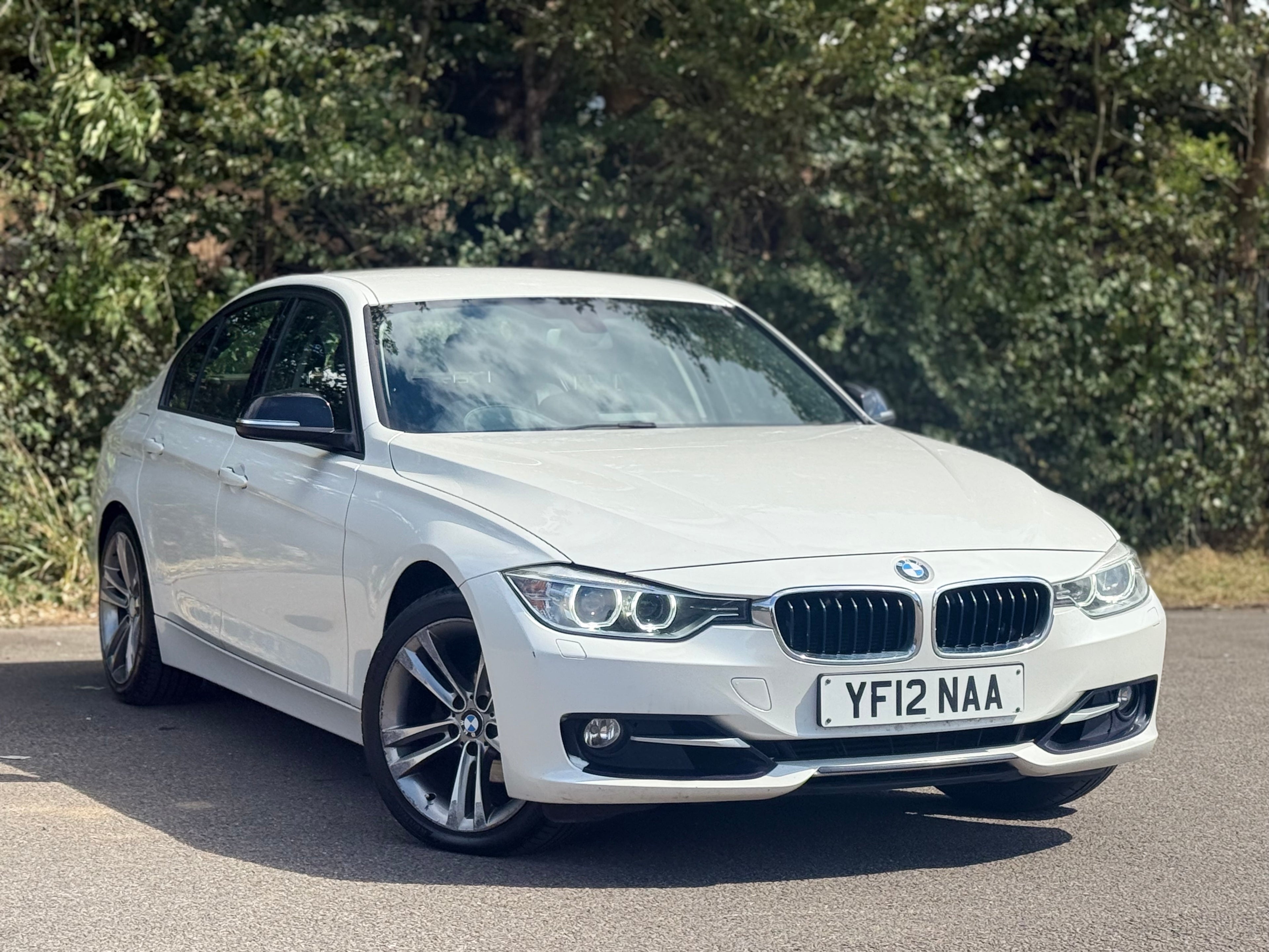 BMW 318I