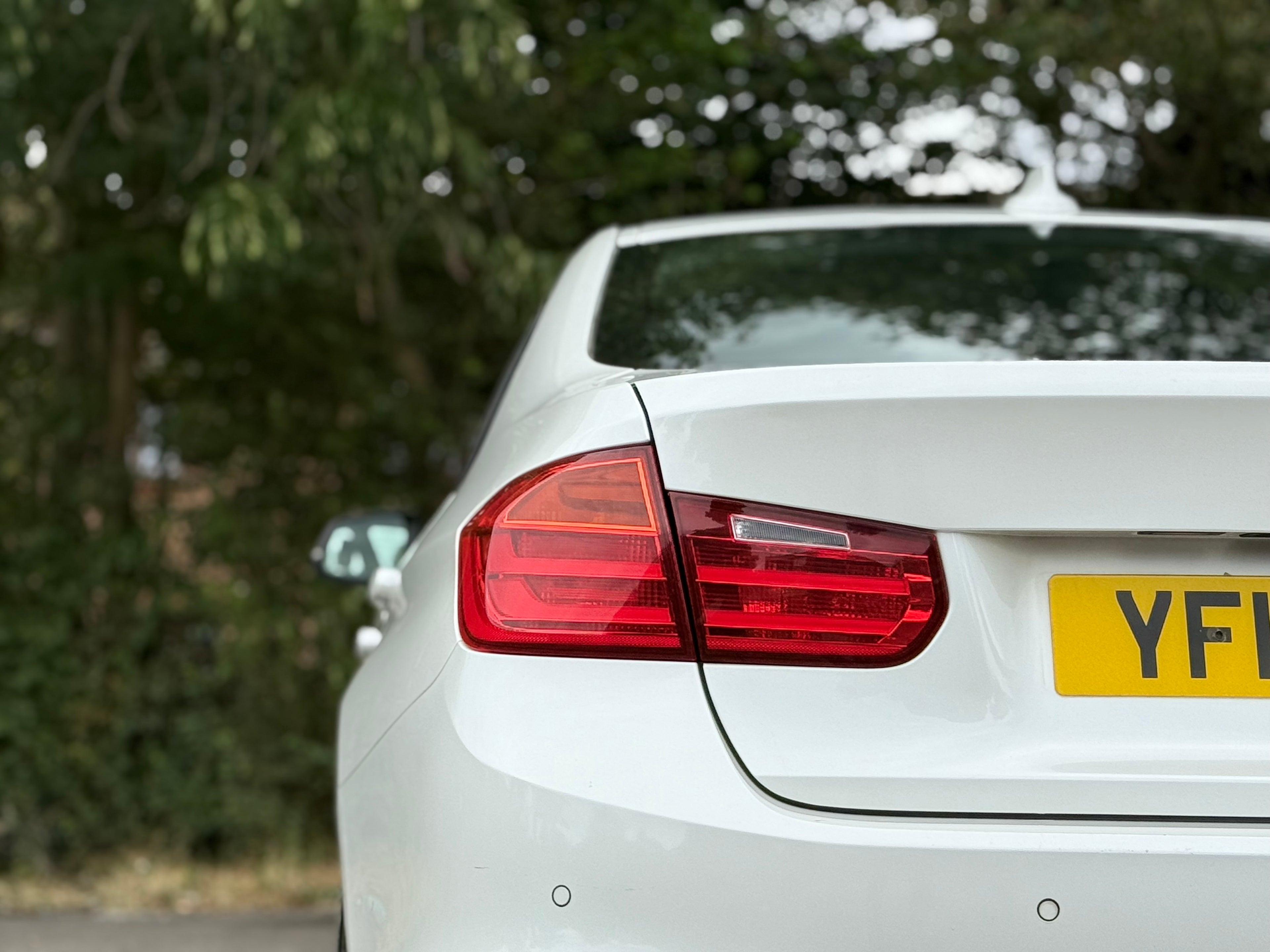 BMW 318I