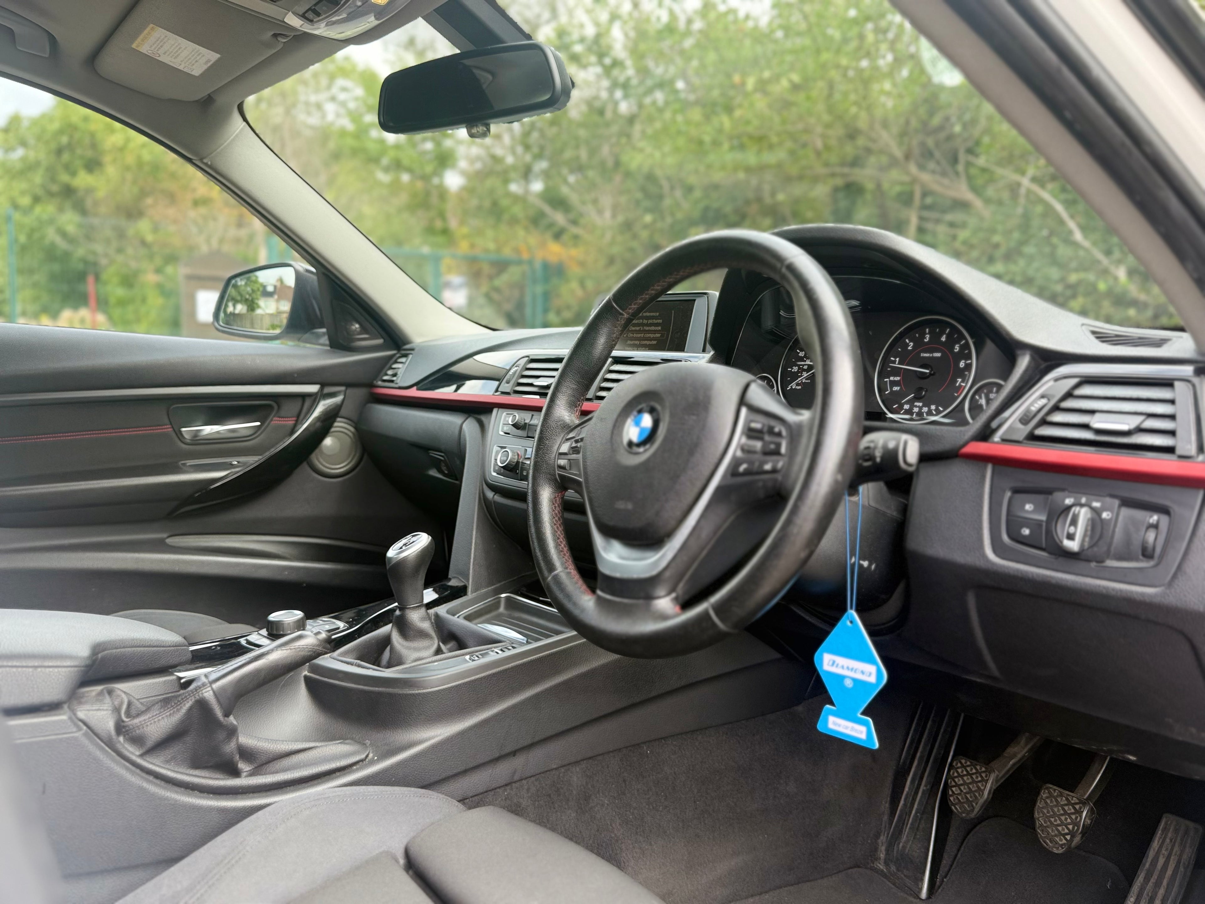 BMW 318I