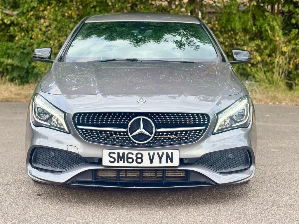 Mercedes-Benz CLA 200