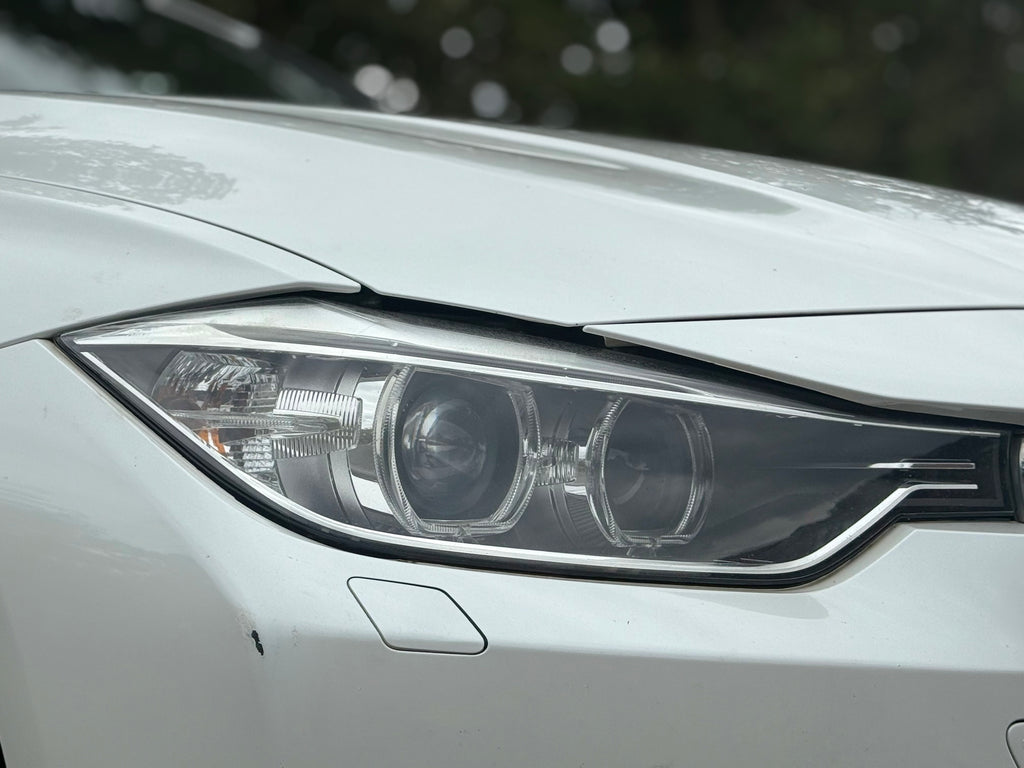 BMW 318I