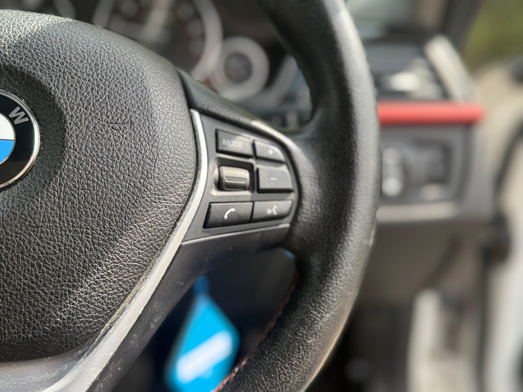 BMW 318I