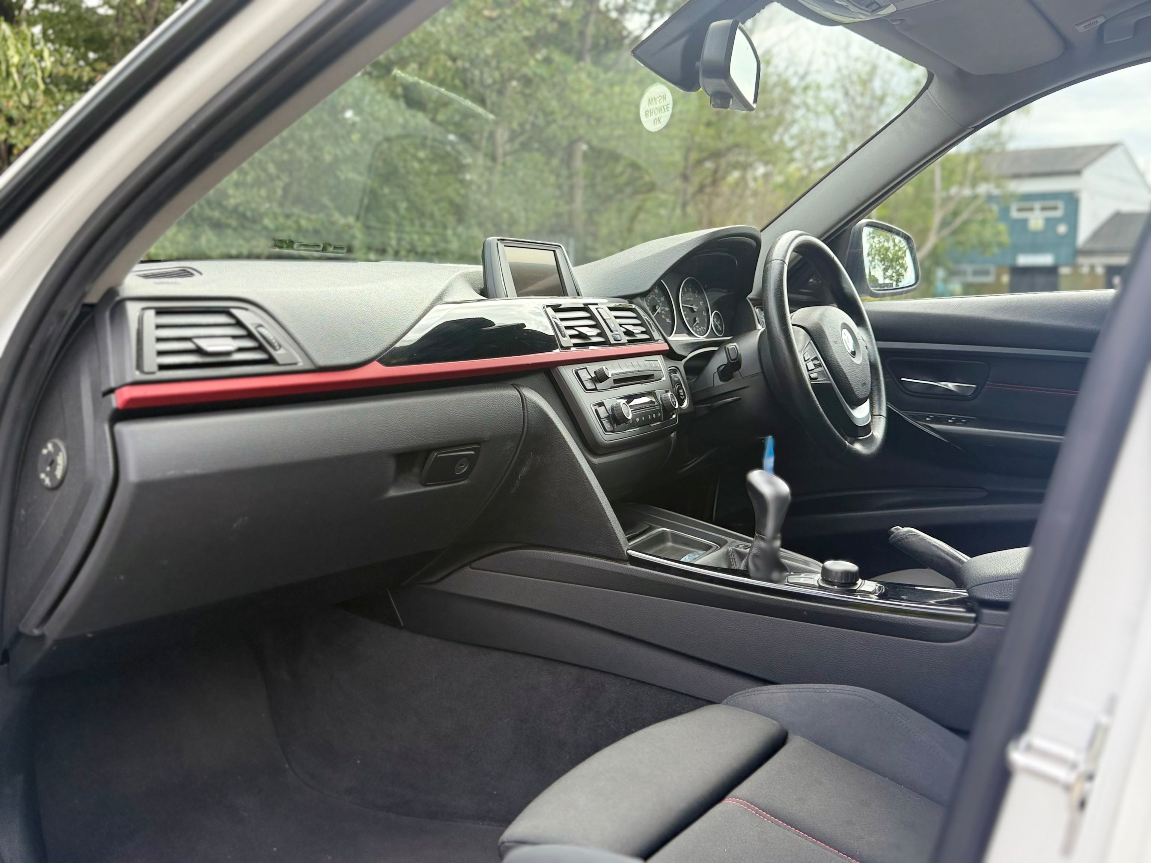 BMW 318I