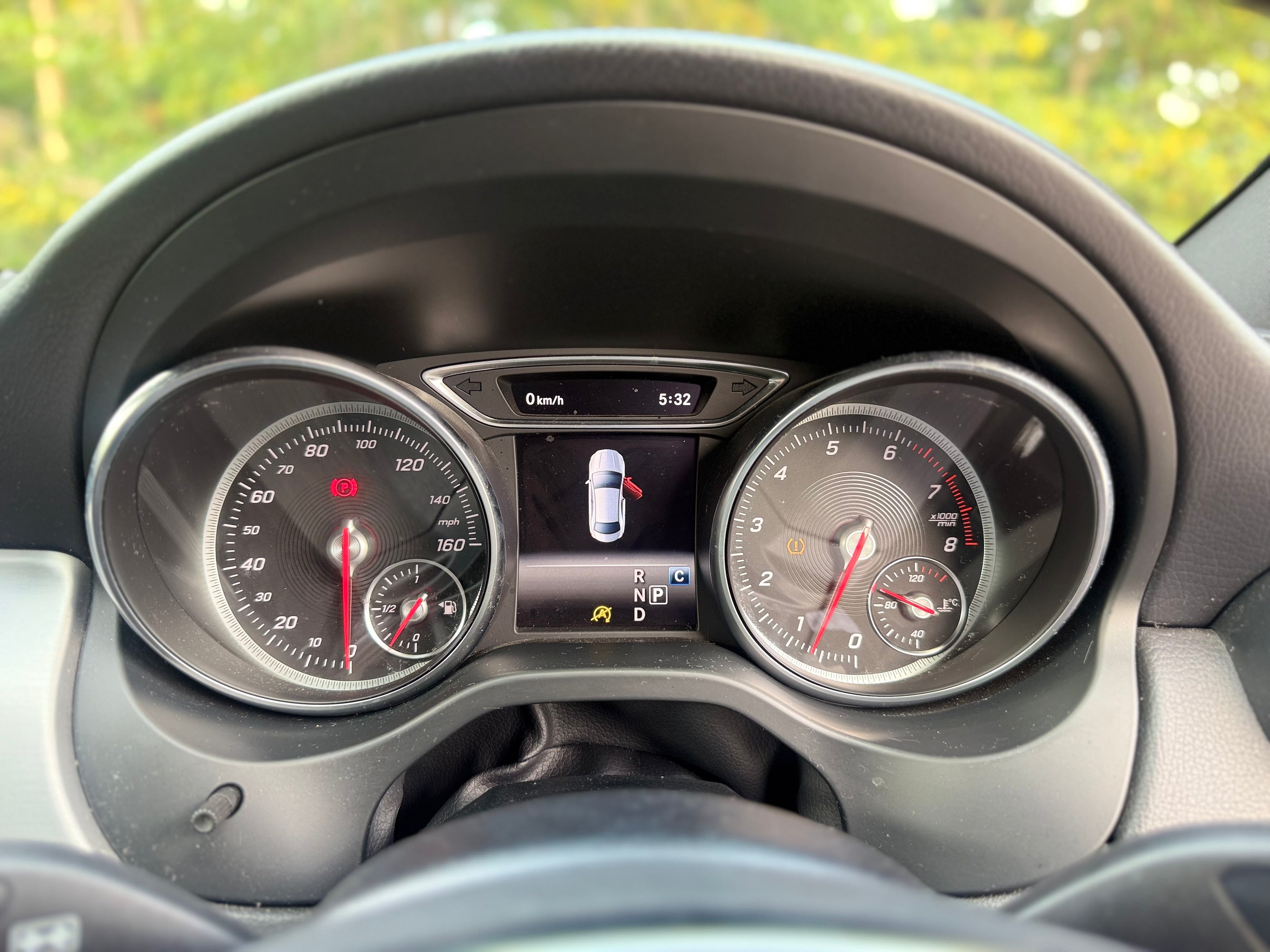 Mercedes-Benz CLA 200