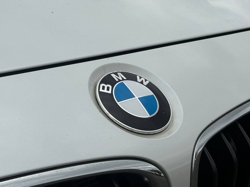 BMW 318I