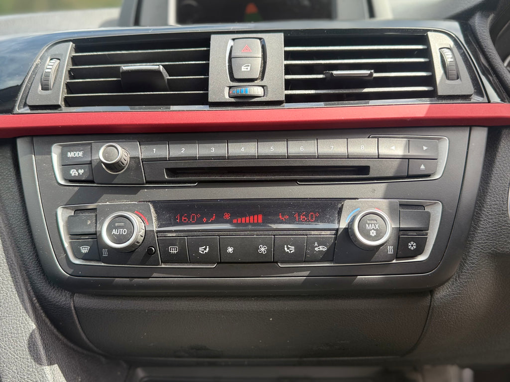 BMW 318I
