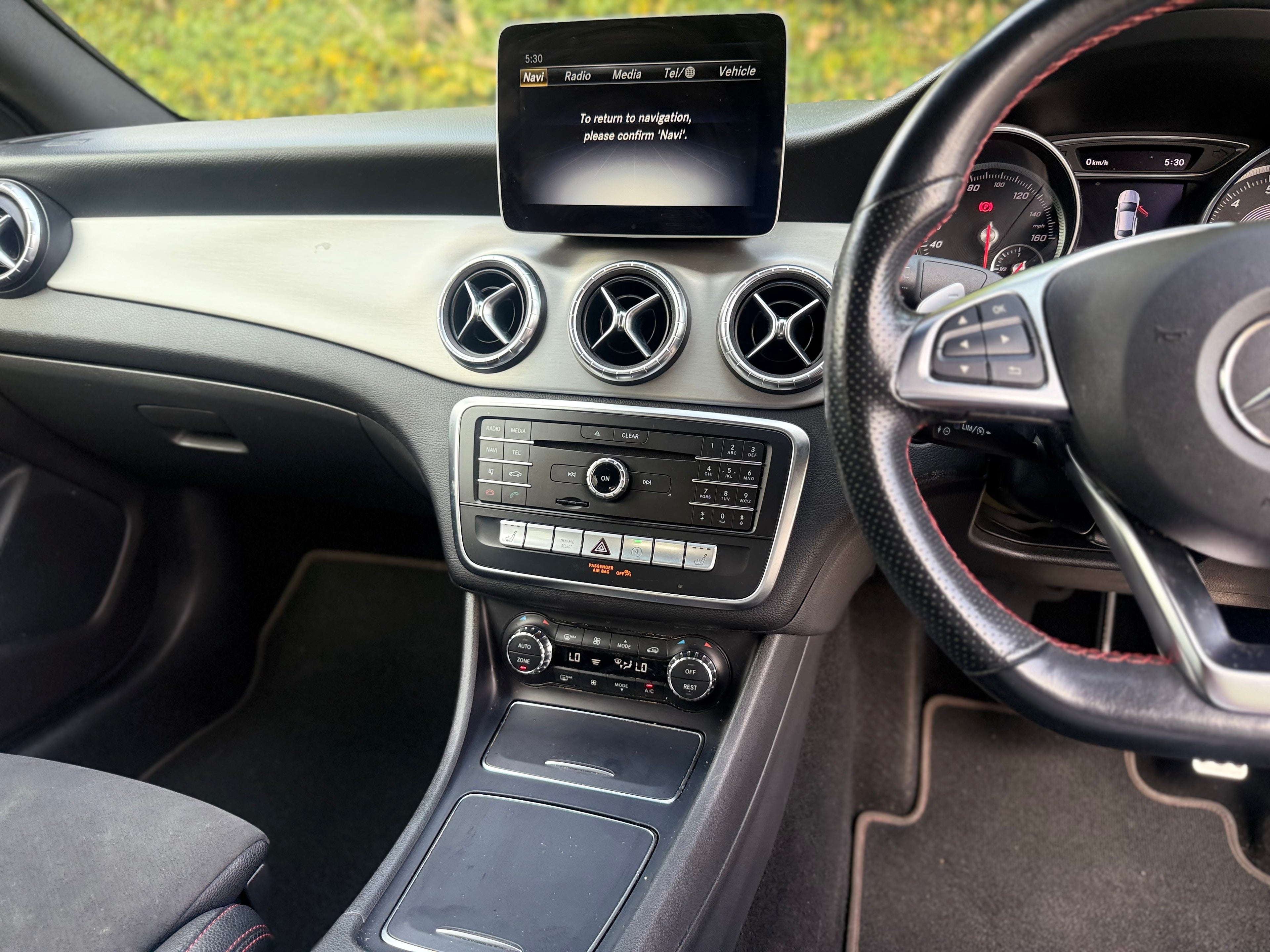 Mercedes-Benz CLA 200