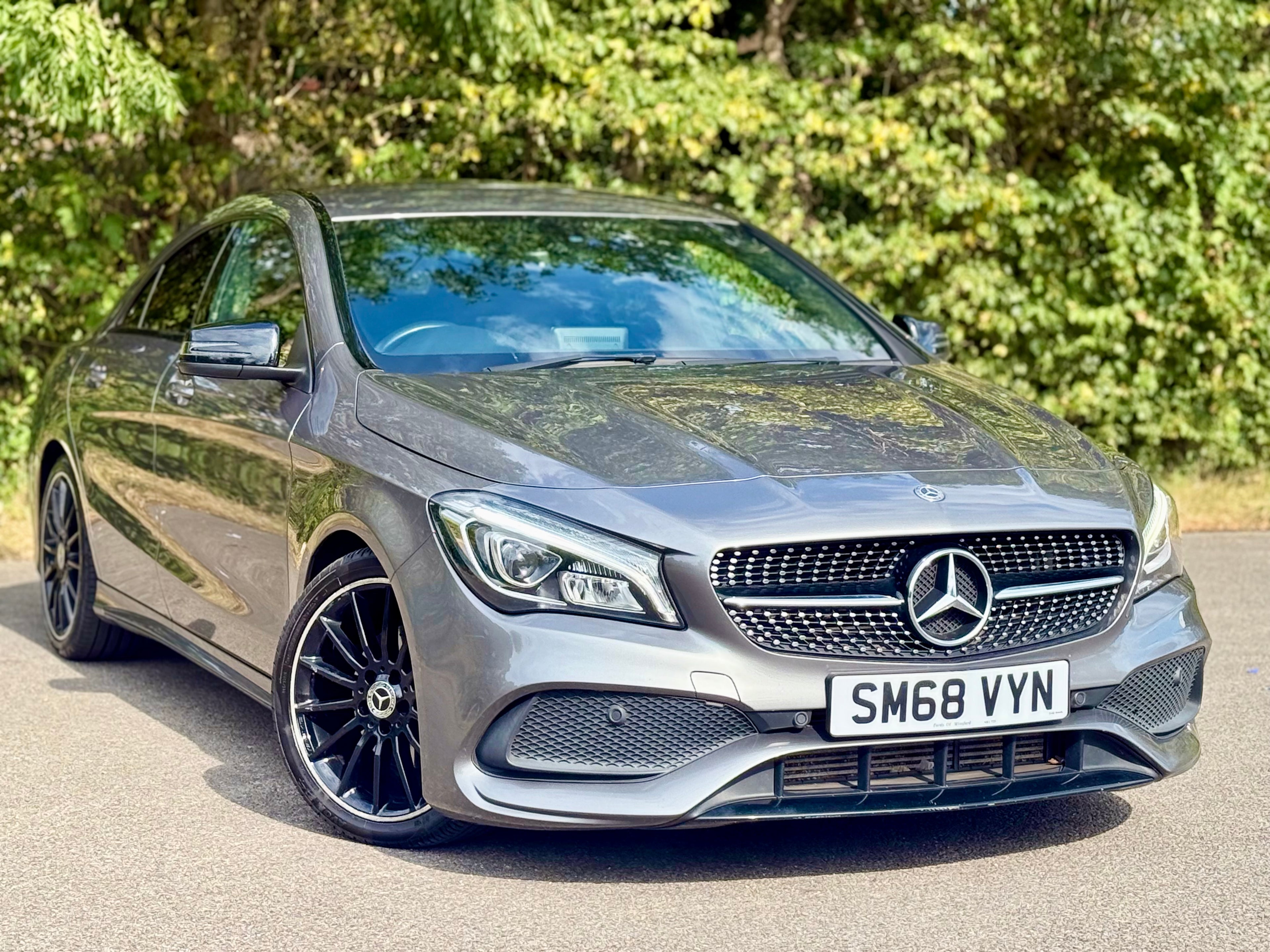Mercedes-Benz CLA 200